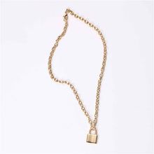 Cargar imagen en el visor de la galería, Demi Lock Necklace
